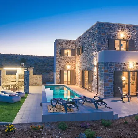 Gregory Avec Piscine Privée Près De La Villa